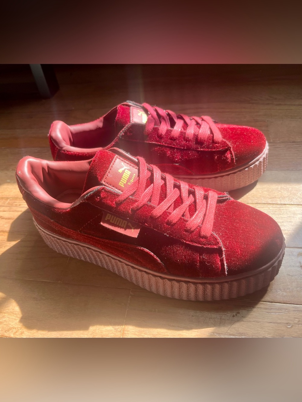 Never Worn - PUMA Fenty Creeper Velvet Sneaker